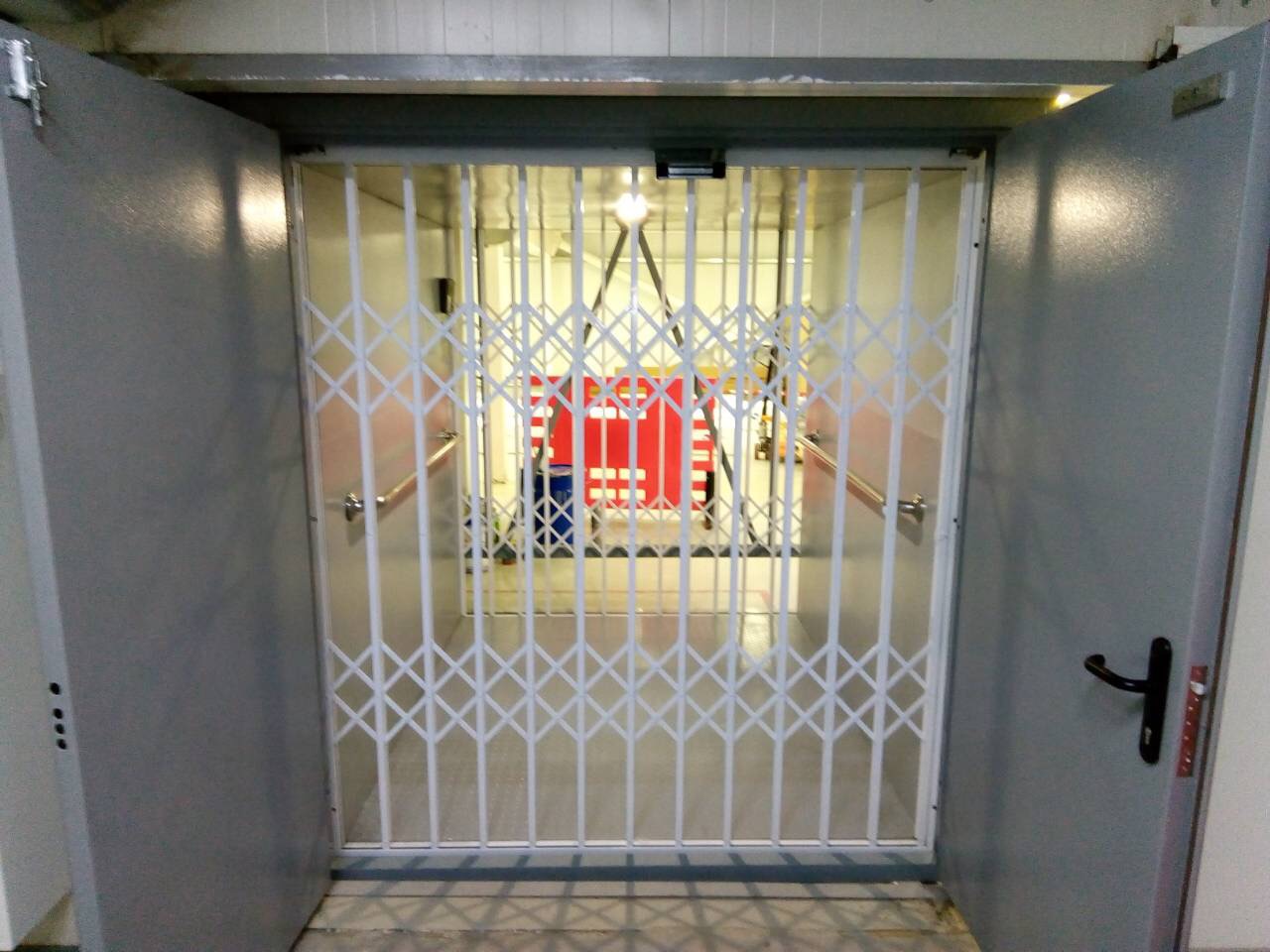 Грузопассажирский подъемник, 1000 кг, Саранск