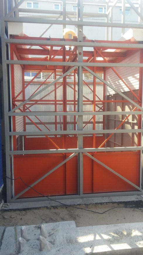 Грузовой подъемник, 2000 кг, Казань