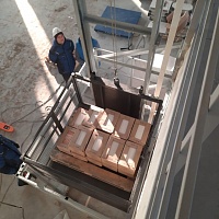 Грузовой мачтовый подъёмник ПГ-К-300 «Пчёлка», 300 кг, Нижнекамск